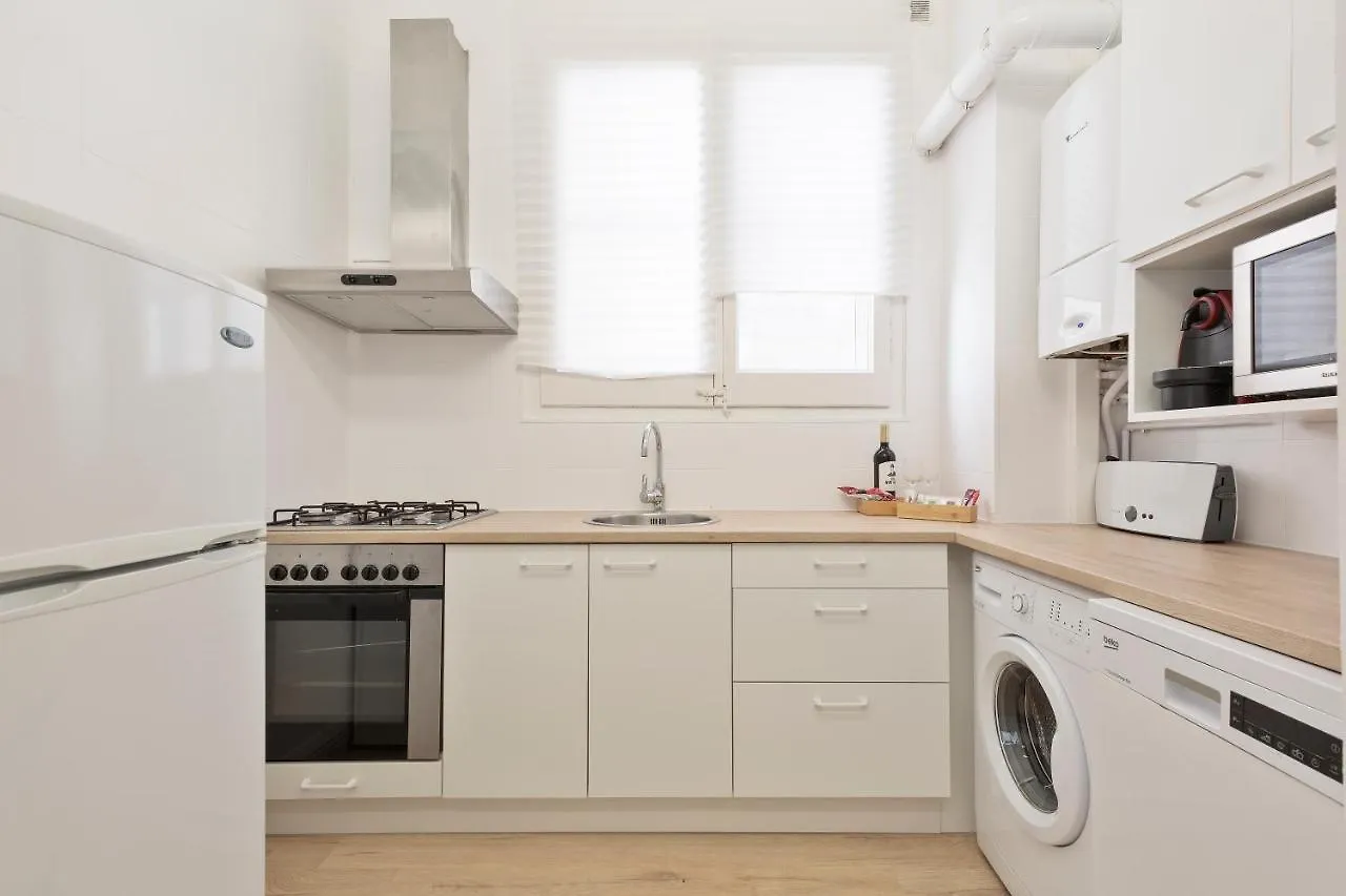 Suites4Days Gaudi Eixample Barcelona Apartamento