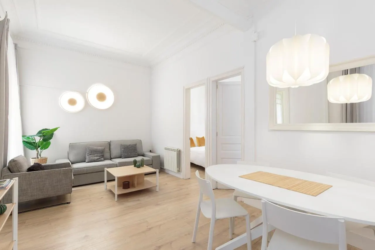Apartamento Suites4Days Gaudi Eixample Barcelona